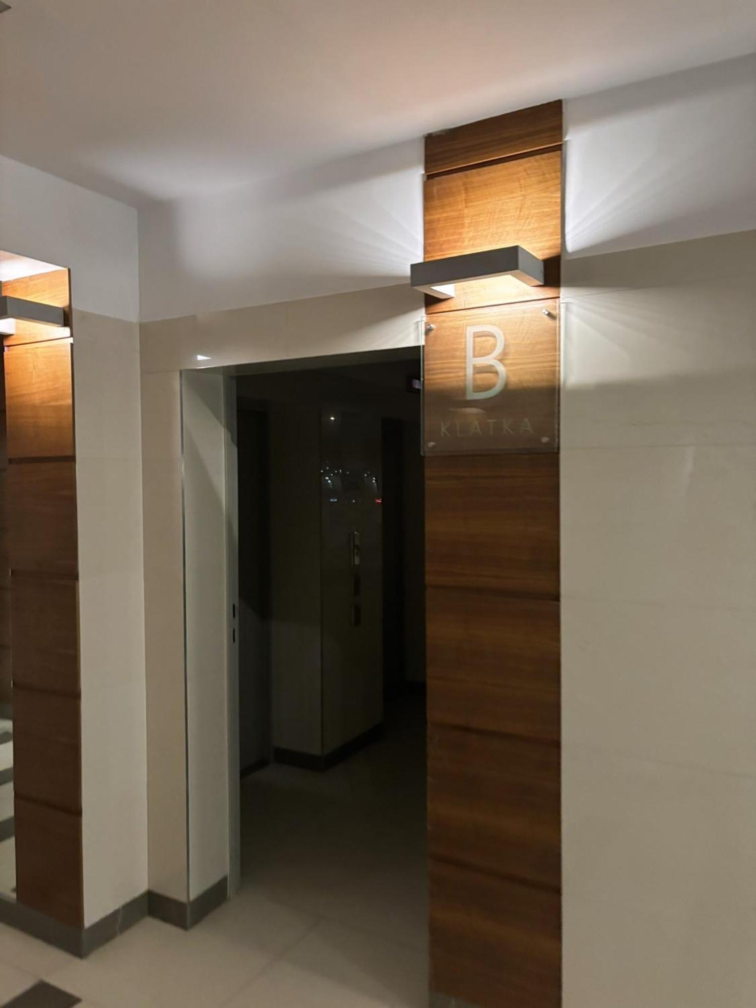 Project Comfort Apartament Zygmunta Slominskiego 5/64 Varsovia Exterior foto